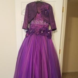 Sz 4 purple formal dress